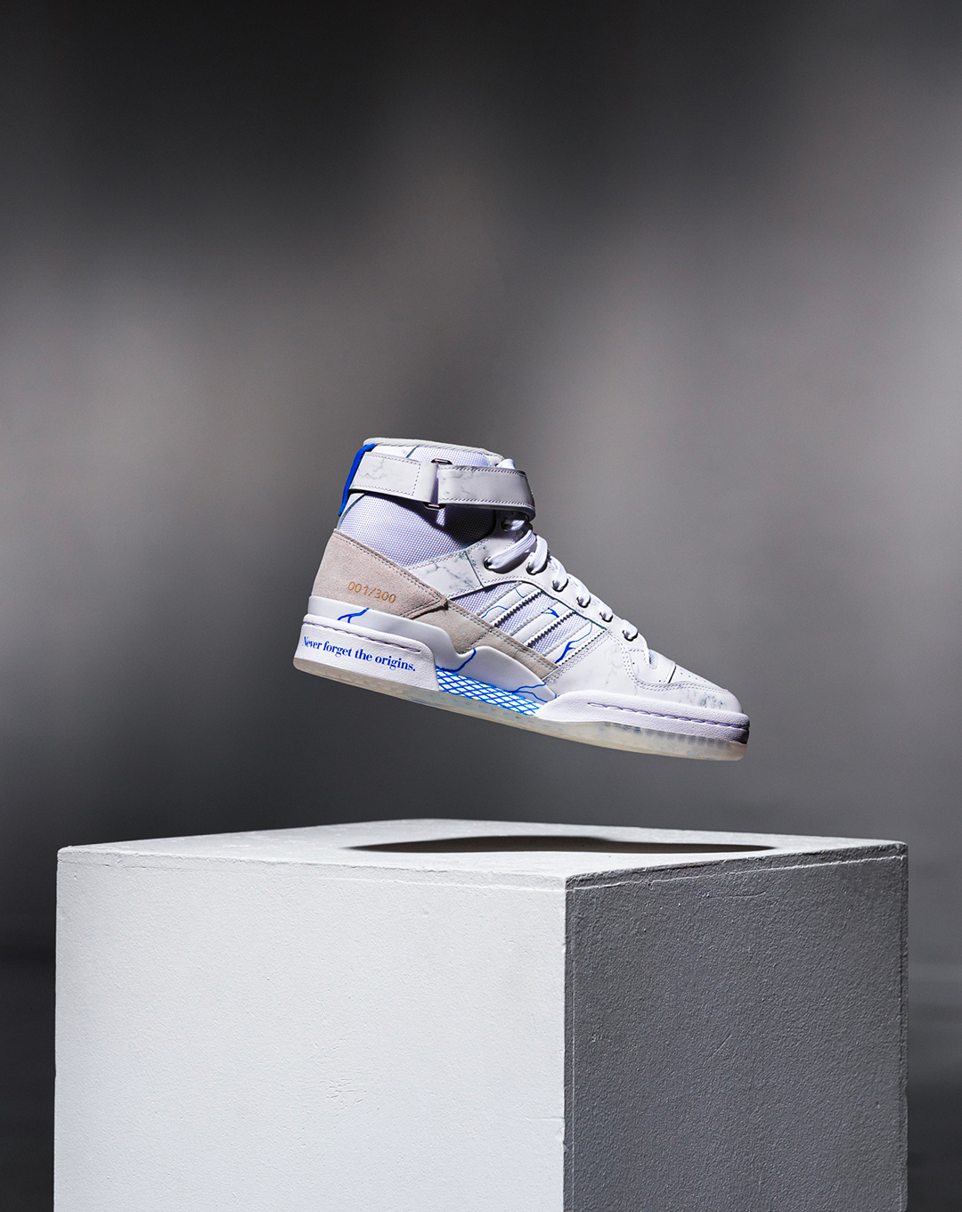 SHINZO Paris x Adidas Forum Hi 84 Â« Kintsugi Â» - SELECTA BISSO