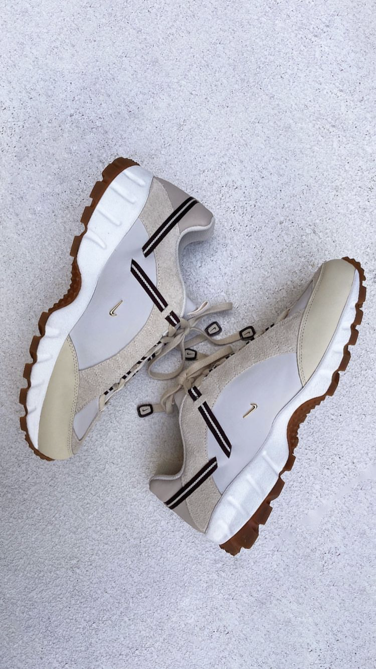 Jacquemus x Nike Air Humara - SELECTA BISSO