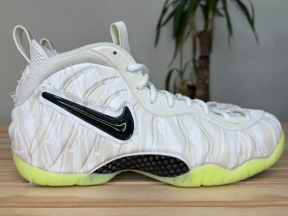 Nike Air Foamposite Pro “Mummy Duck”: an Oregon PE ready to haunt 