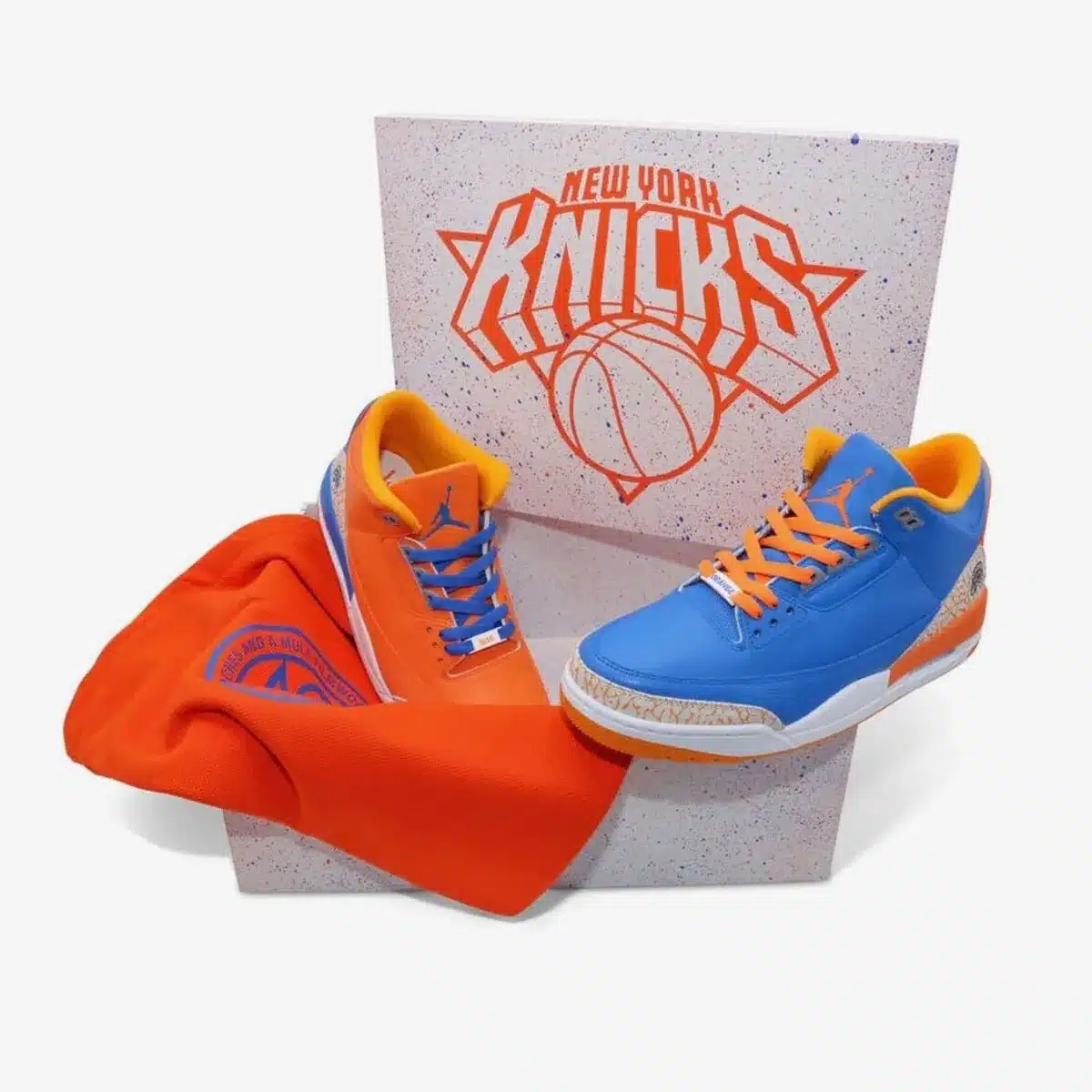 Spike Lee receives an exclusive Air Jordan 3 PE to celebrate the 